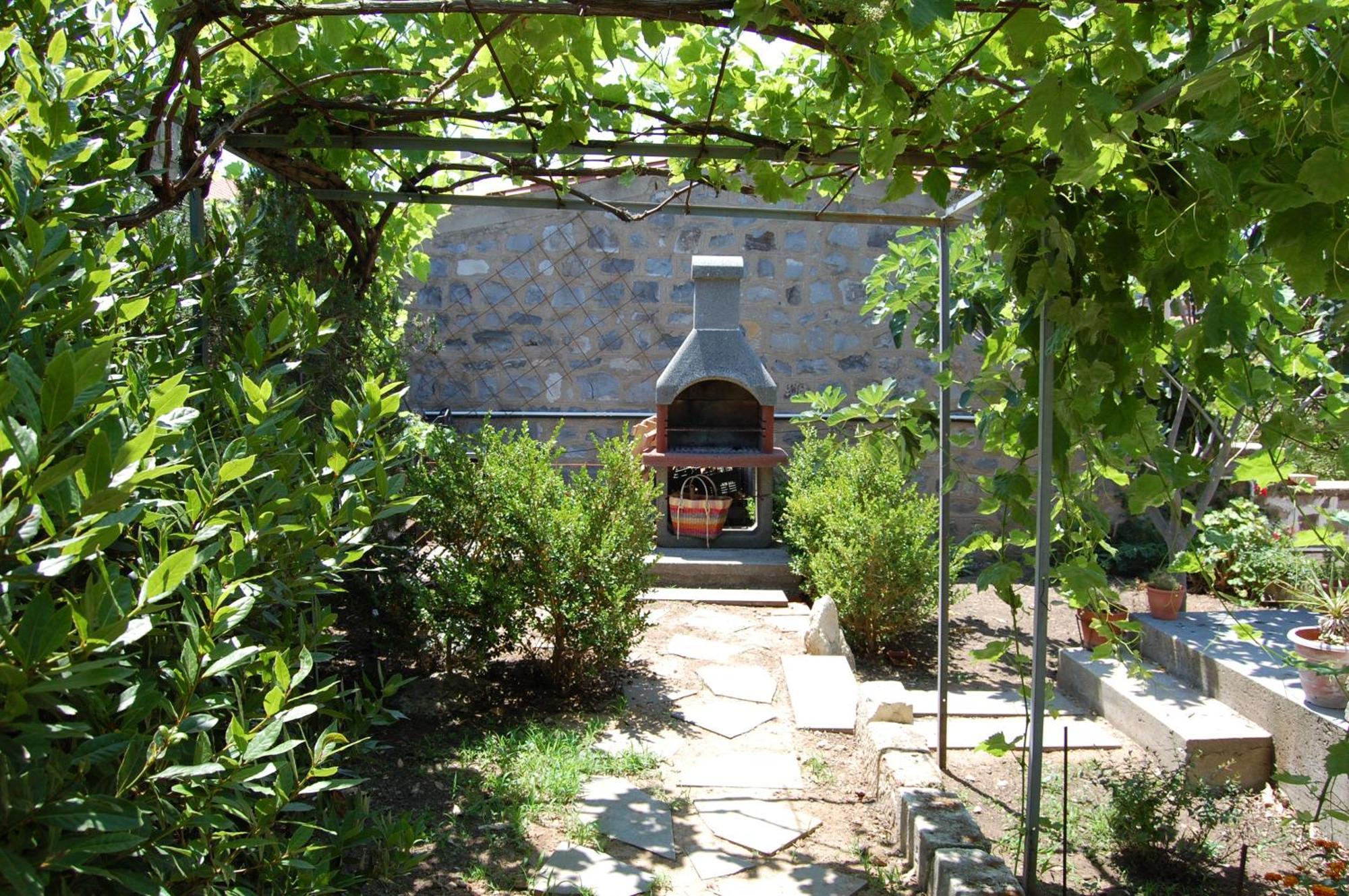 Andrea E Valentina Bed & Breakfast S'archittu Cuglieri Ngoại thất bức ảnh