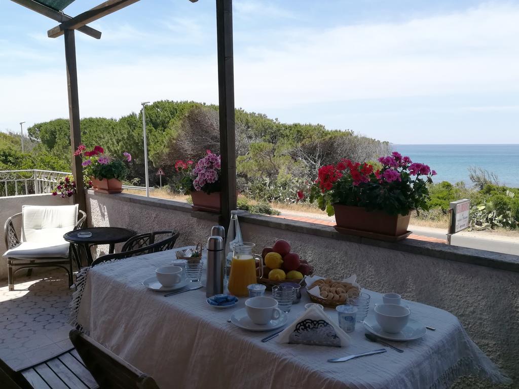 Andrea E Valentina Bed & Breakfast S'archittu Cuglieri Ngoại thất bức ảnh
